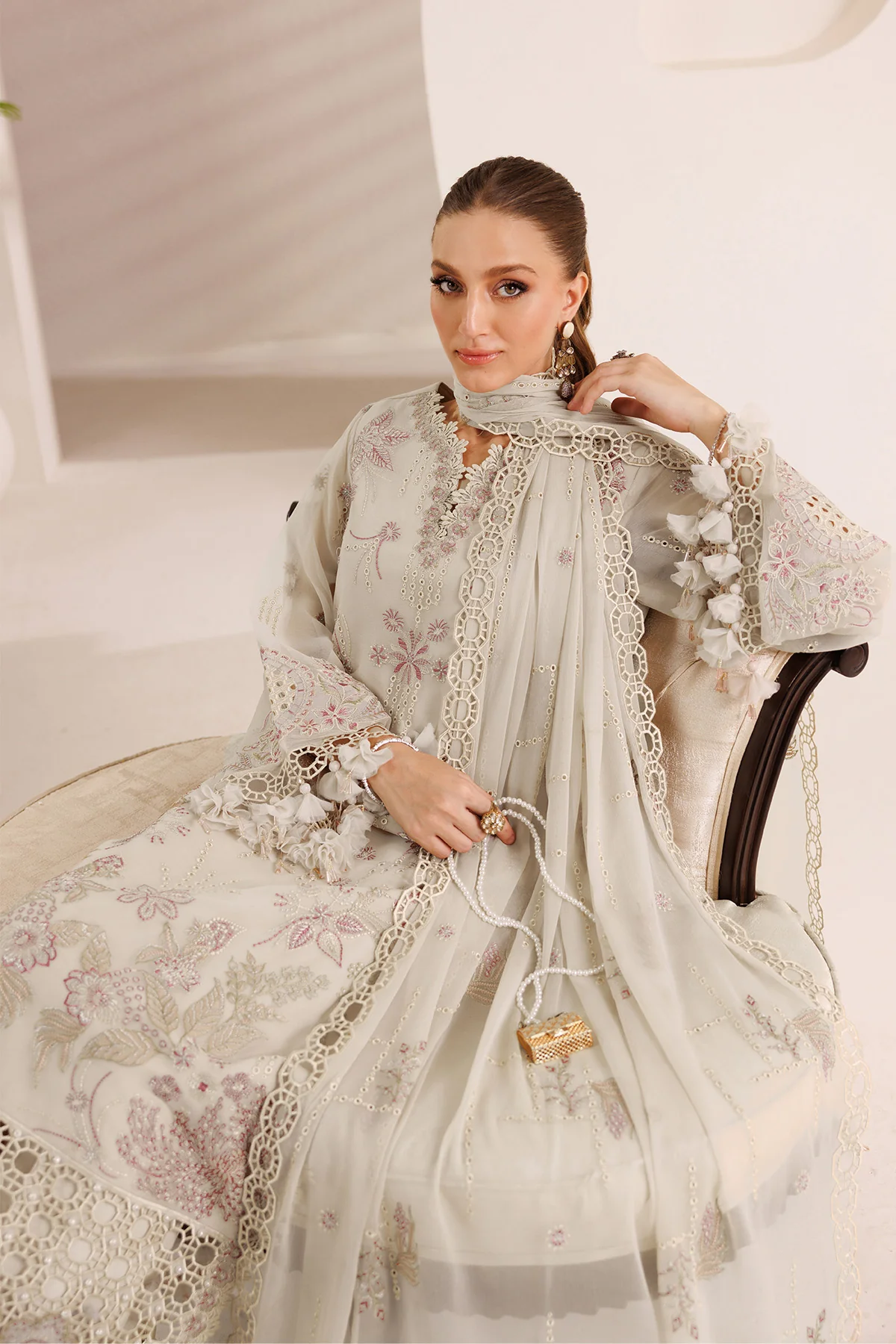 AF-DHG-5033-Raviyah - Image 5