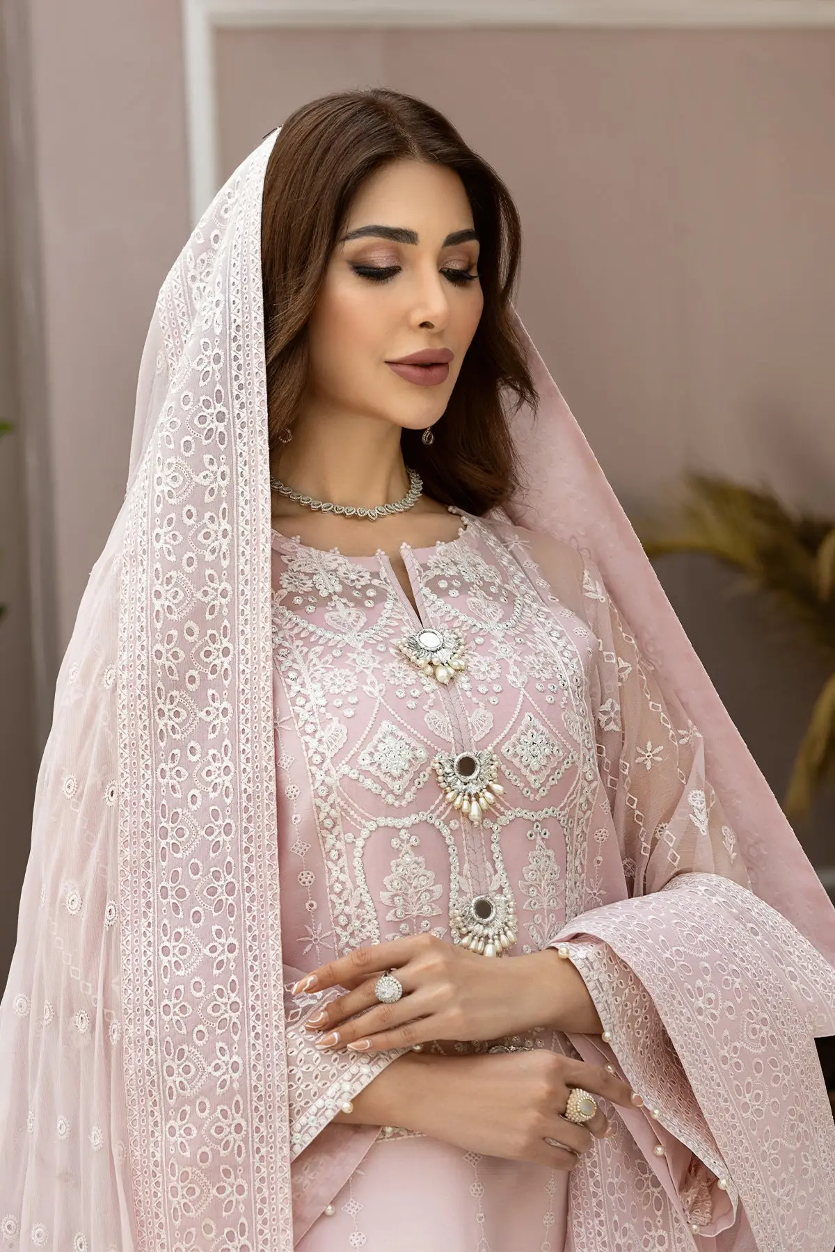 AF-DHG-5006-Gulnaz - Image 7